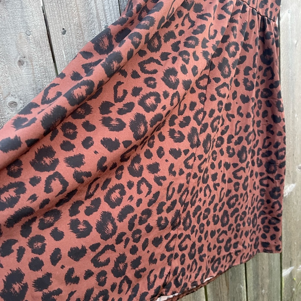 Lightweight Leopard Print Dress - Picture 2 of 4